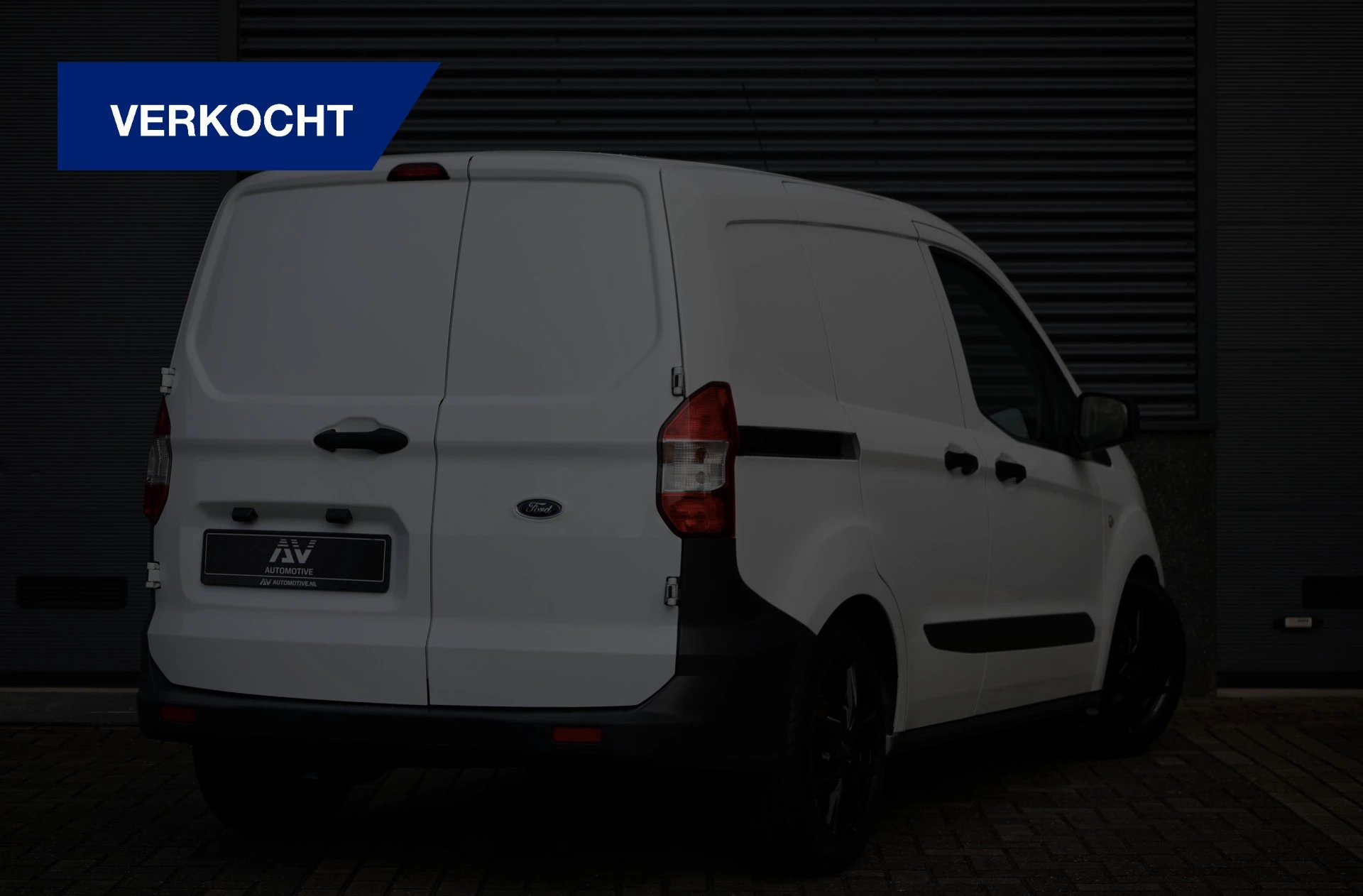 Hoofdafbeelding Ford Transit Courier