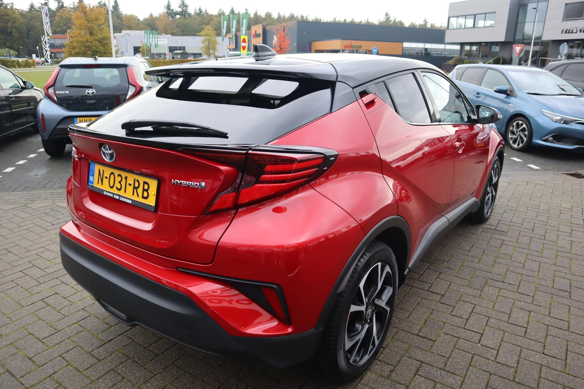 Hoofdafbeelding Toyota C-HR