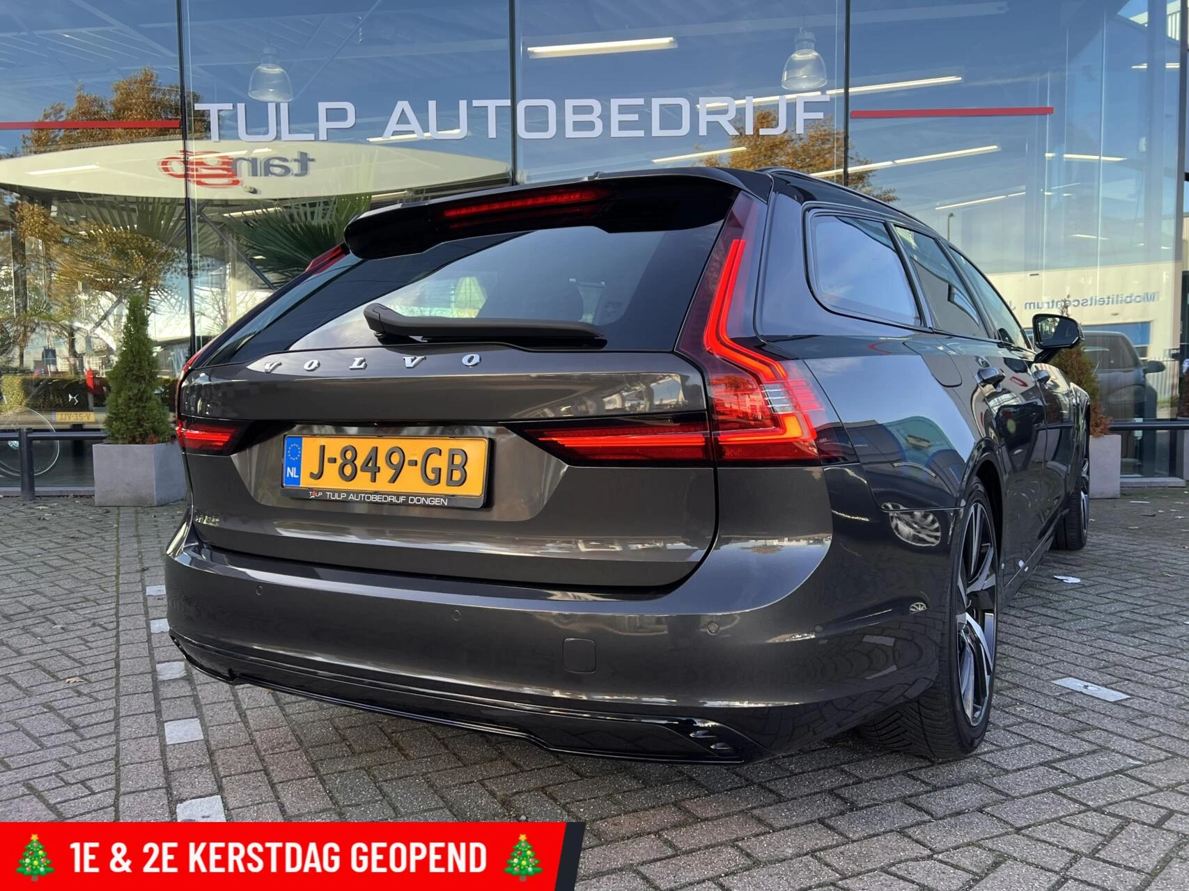 Hoofdafbeelding Volvo V90