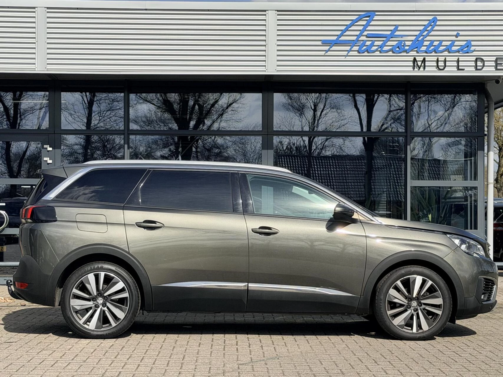 Hoofdafbeelding Peugeot 5008