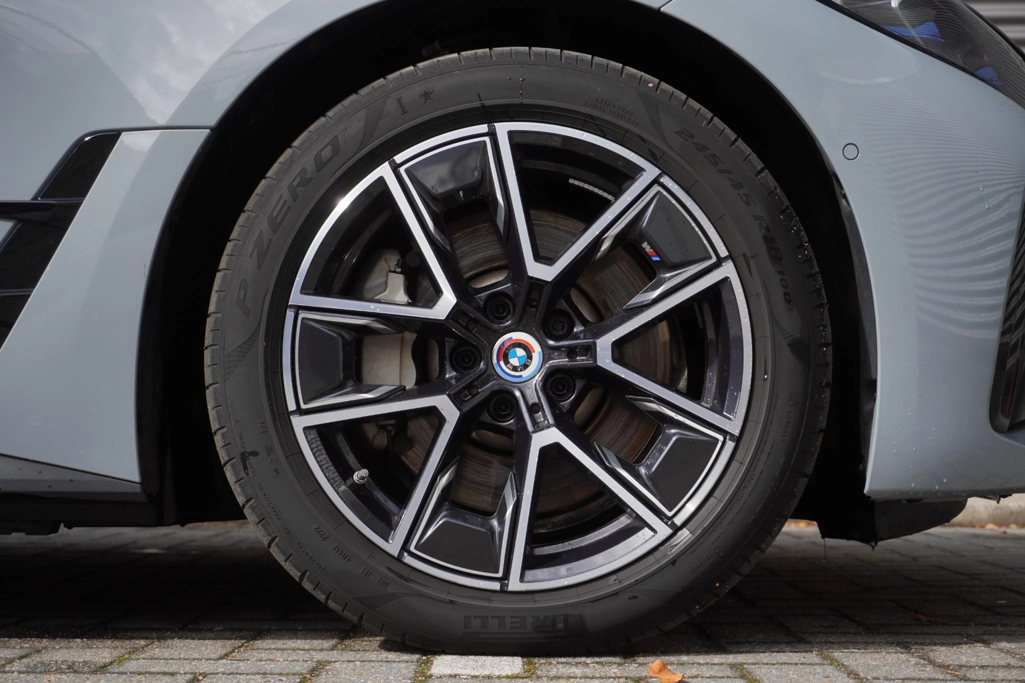 Hoofdafbeelding BMW i4