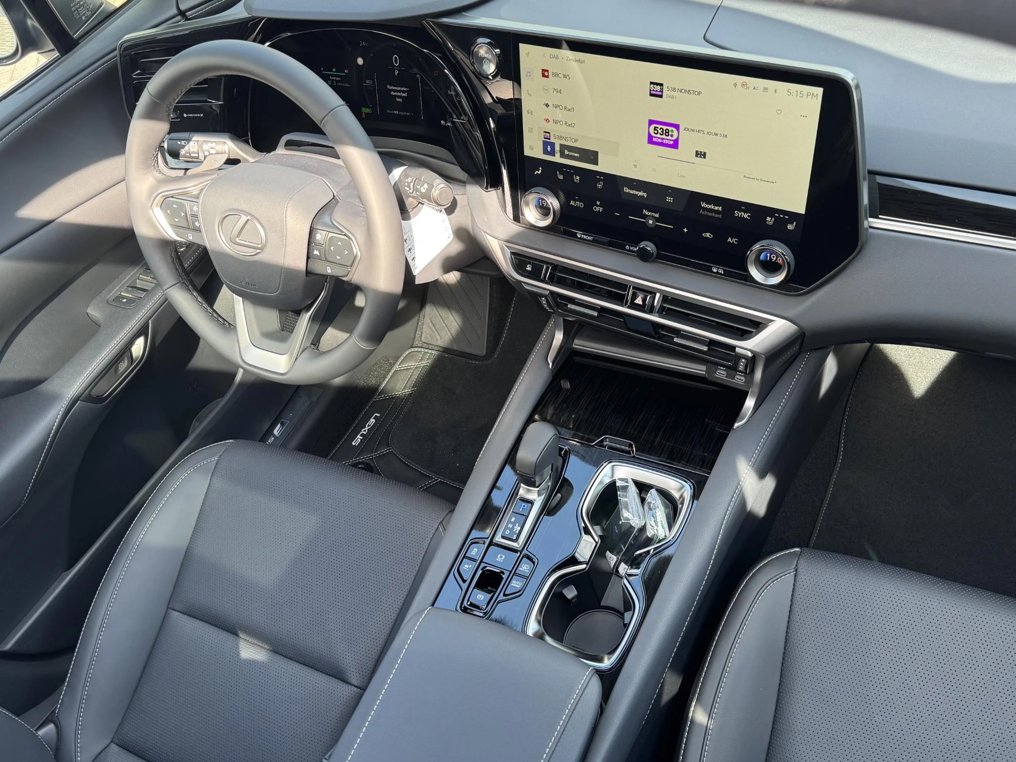 Hoofdafbeelding Lexus RX
