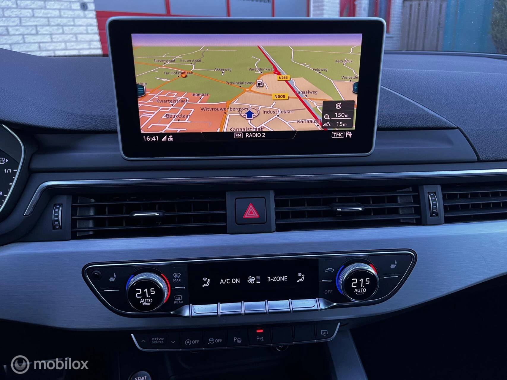 Hoofdafbeelding Audi S4