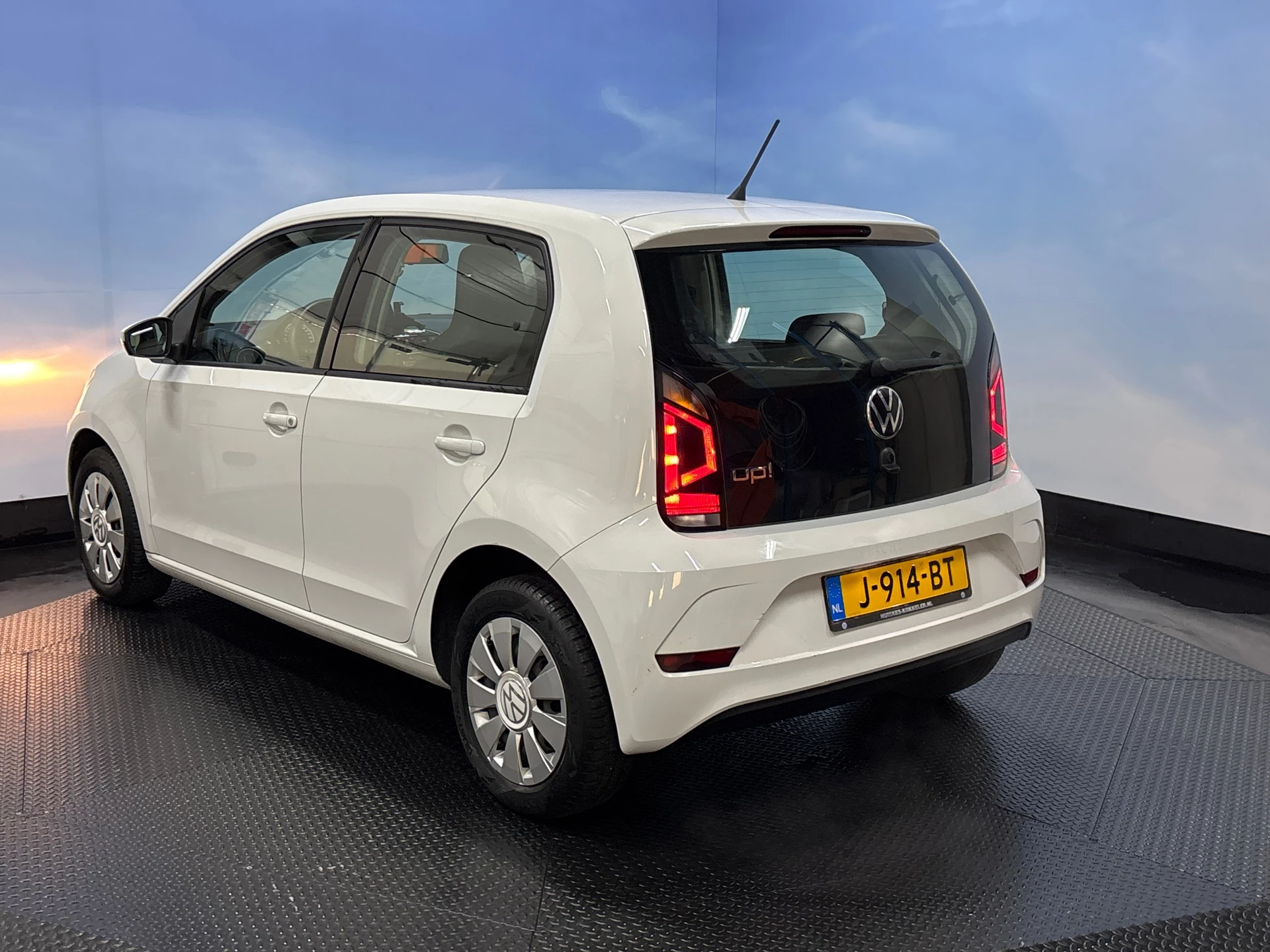 Hoofdafbeelding Volkswagen up!
