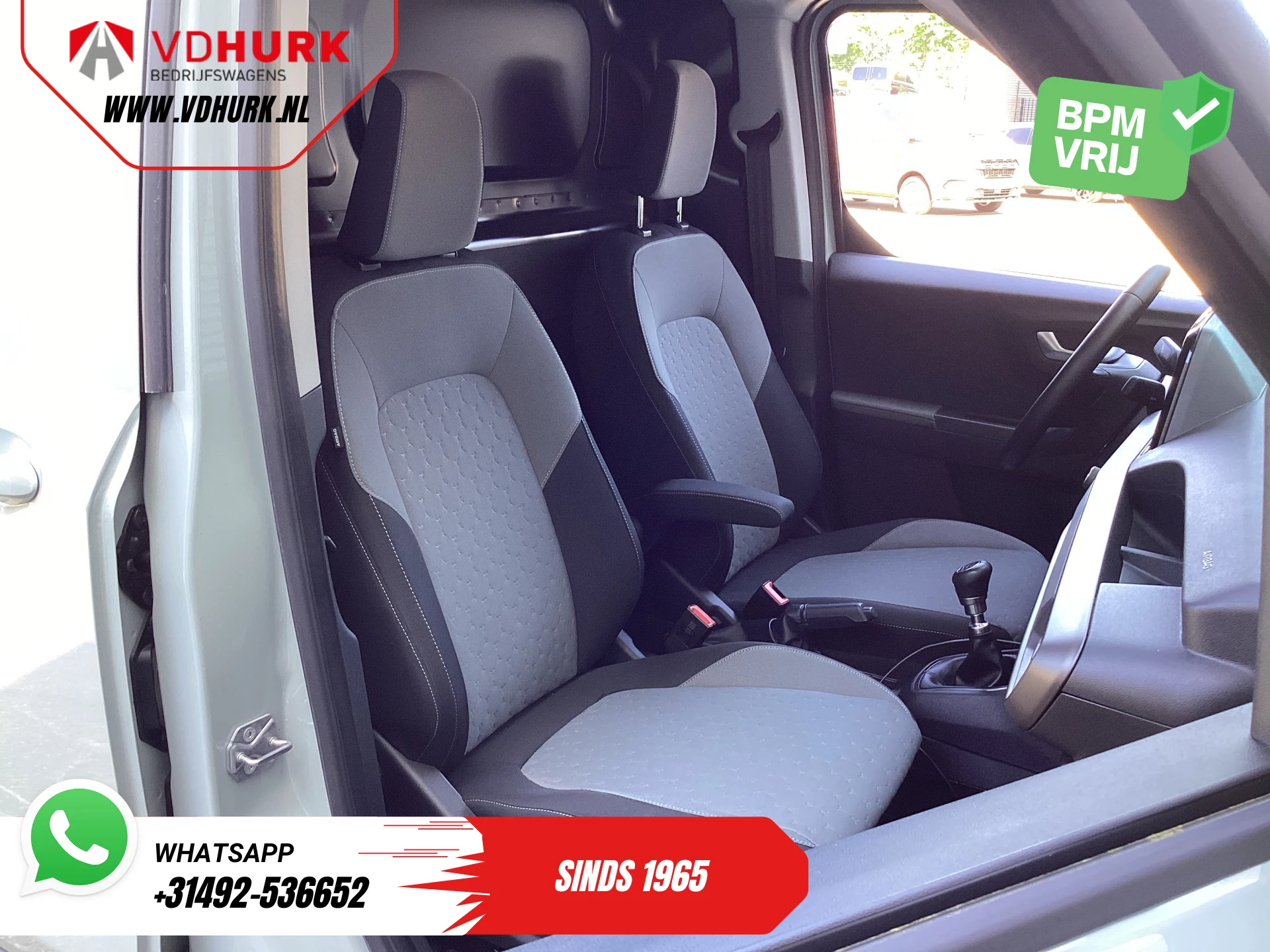 Hoofdafbeelding Ford Transit Courier