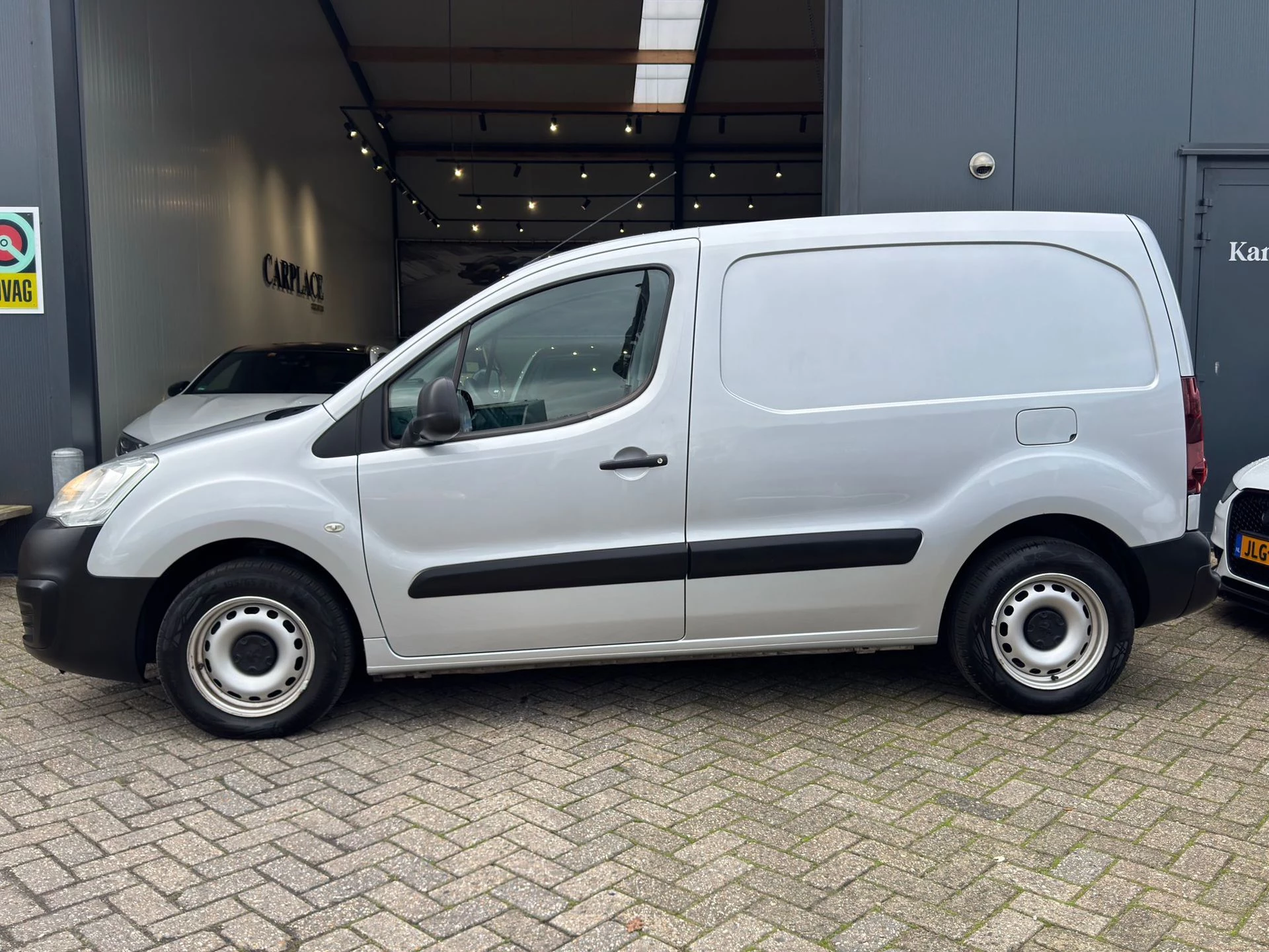 Hoofdafbeelding Peugeot Partner