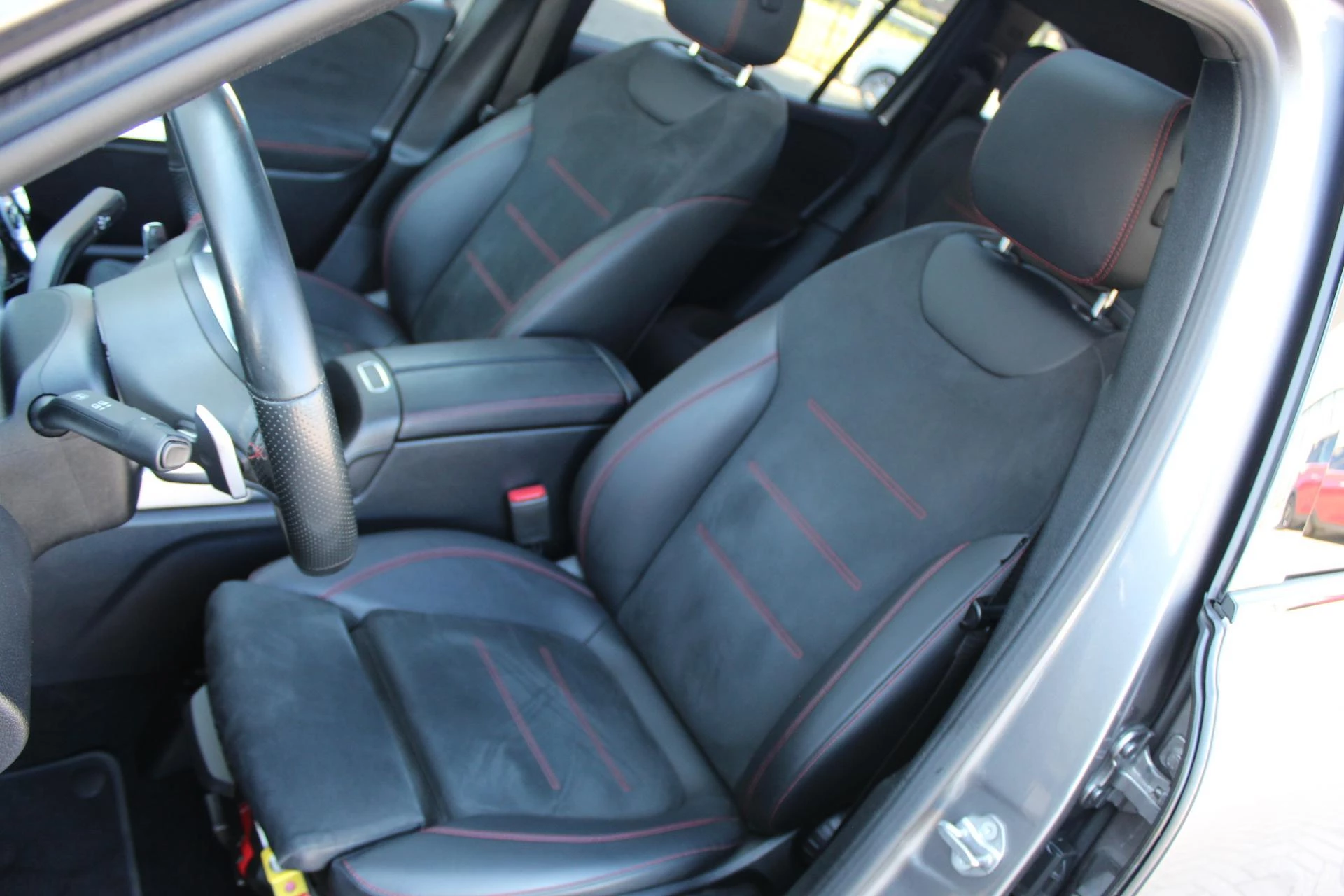 Hoofdafbeelding Mercedes-Benz GLB