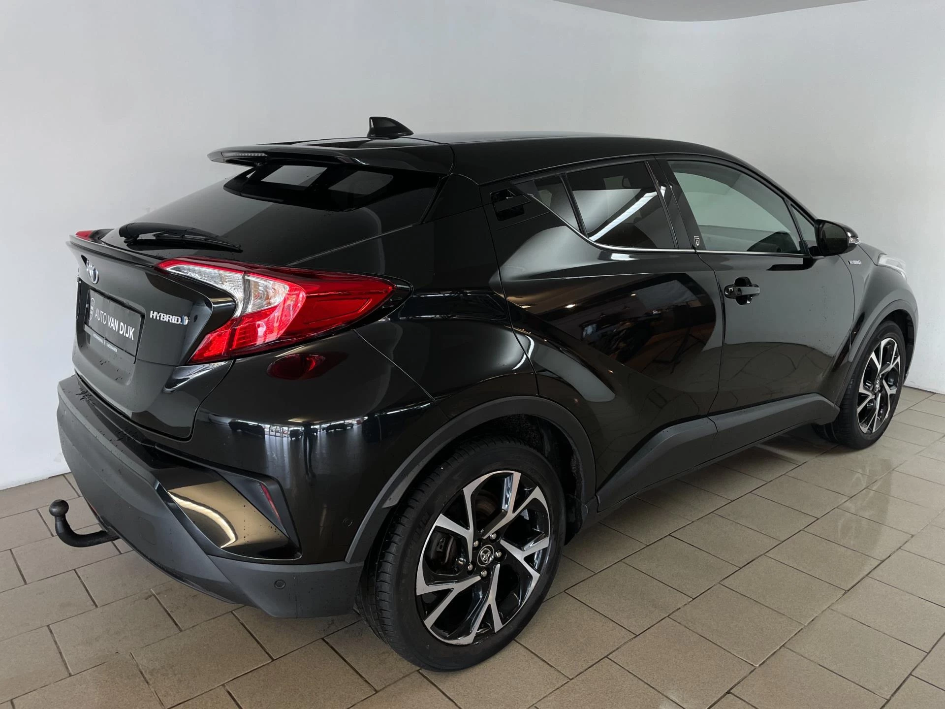 Hoofdafbeelding Toyota C-HR