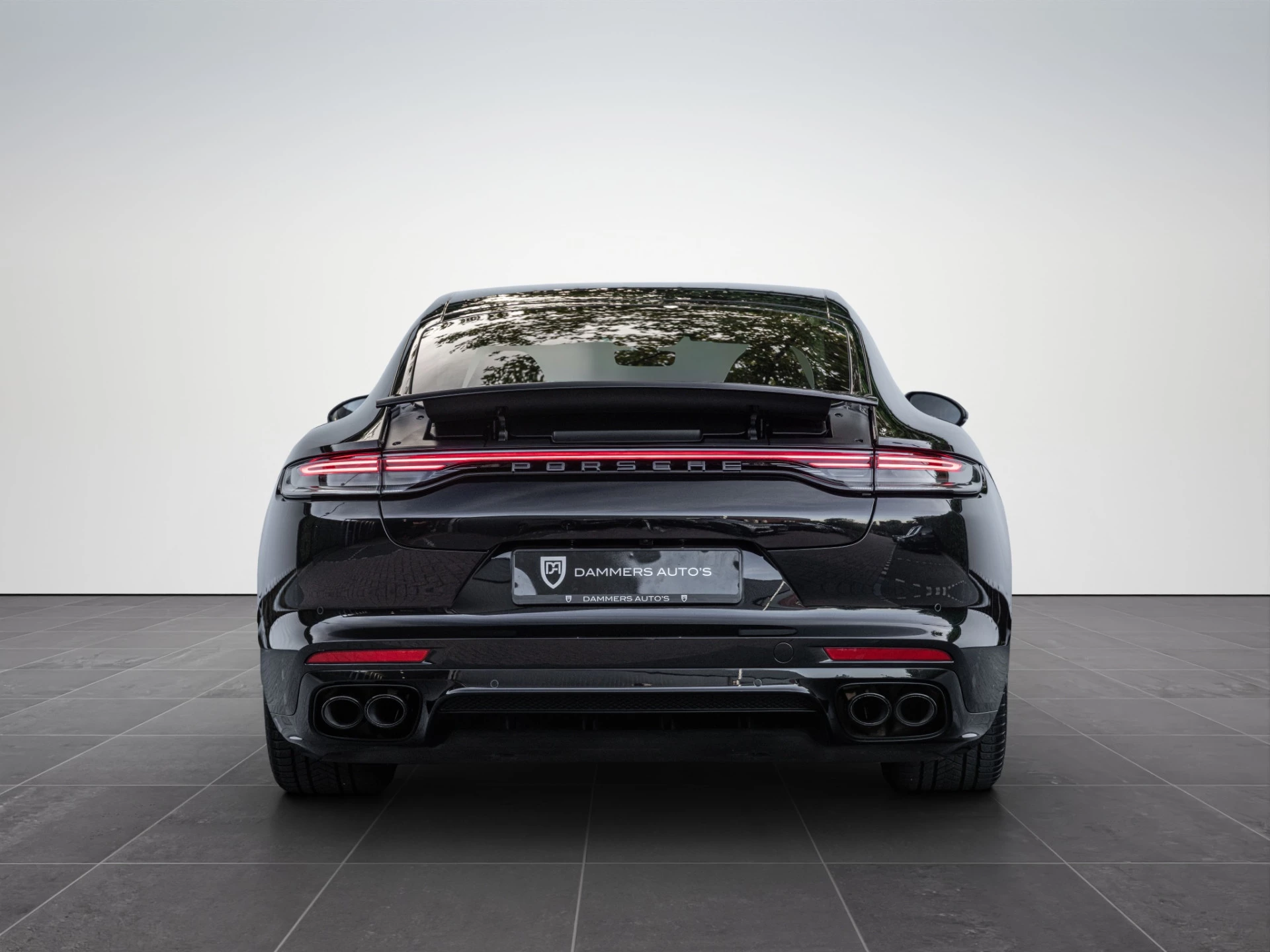 Hoofdafbeelding Porsche Panamera