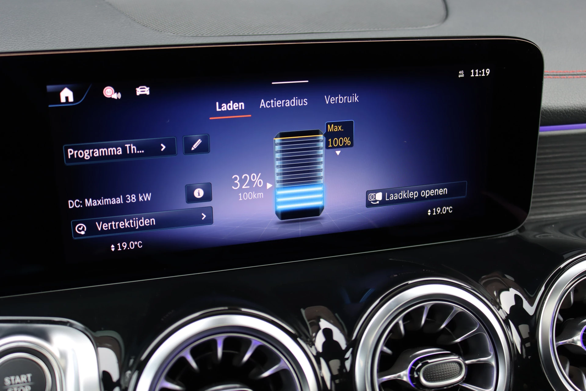 Hoofdafbeelding Mercedes-Benz EQB