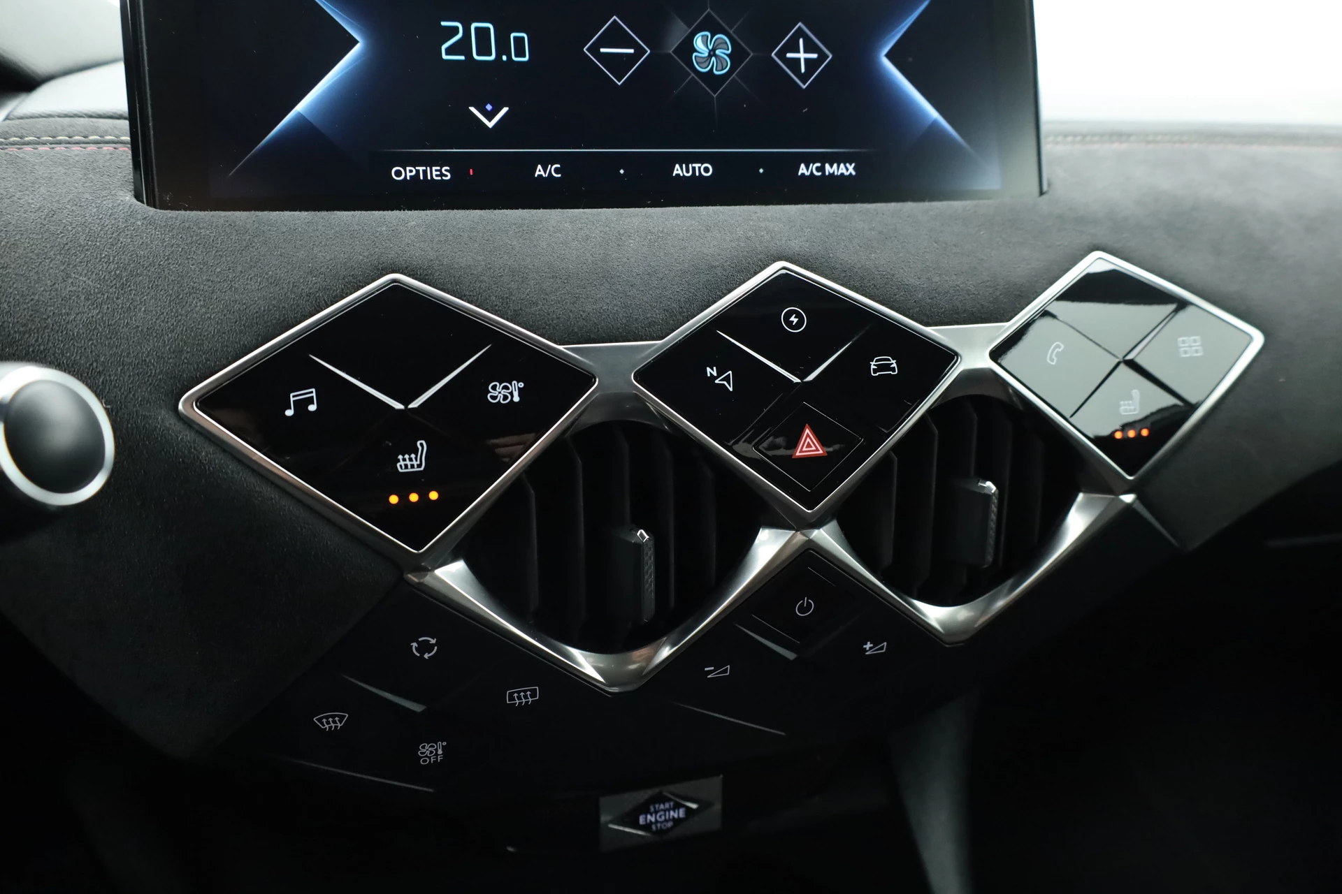 Hoofdafbeelding DS DS 3