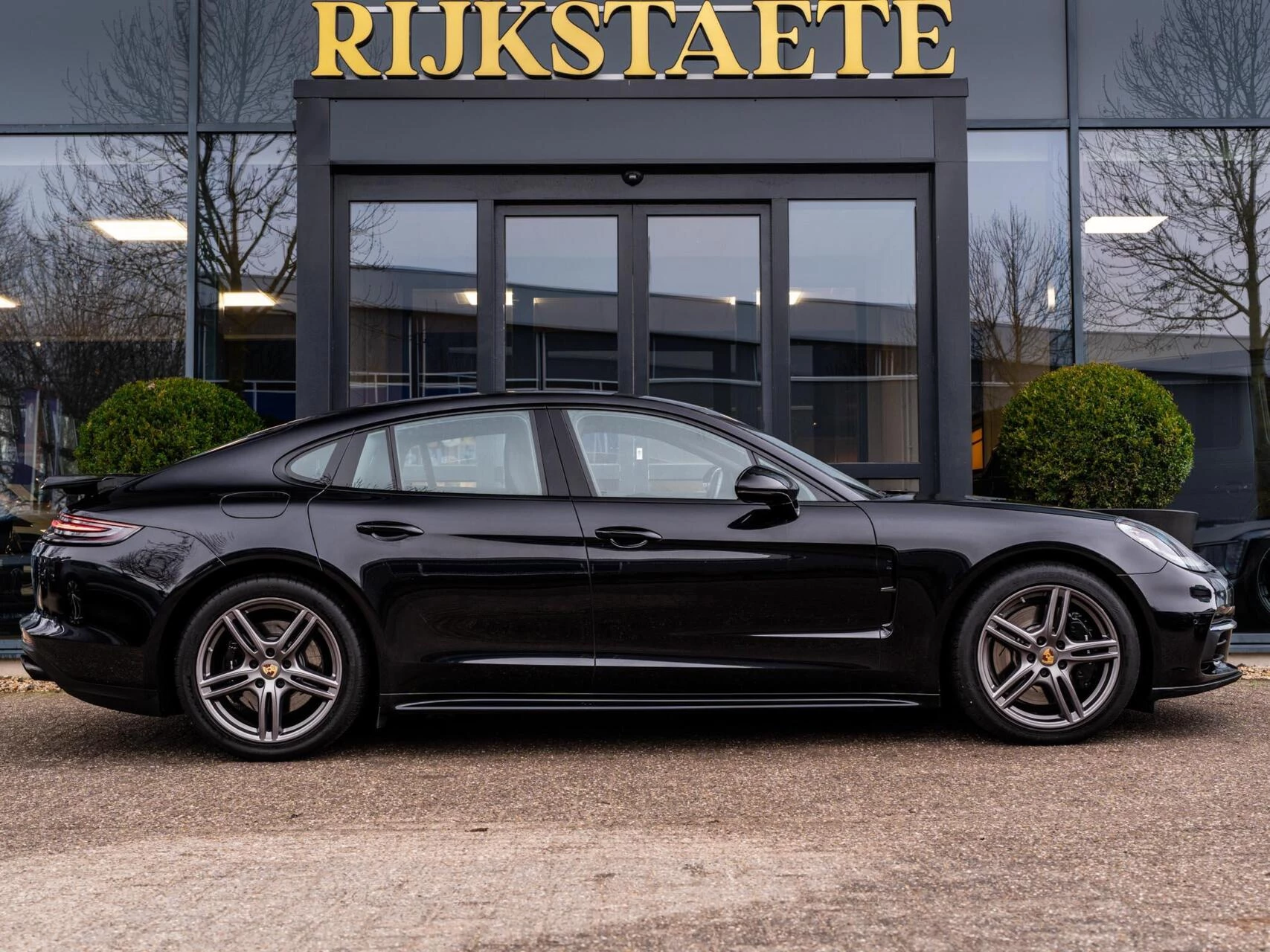 Hoofdafbeelding Porsche Panamera