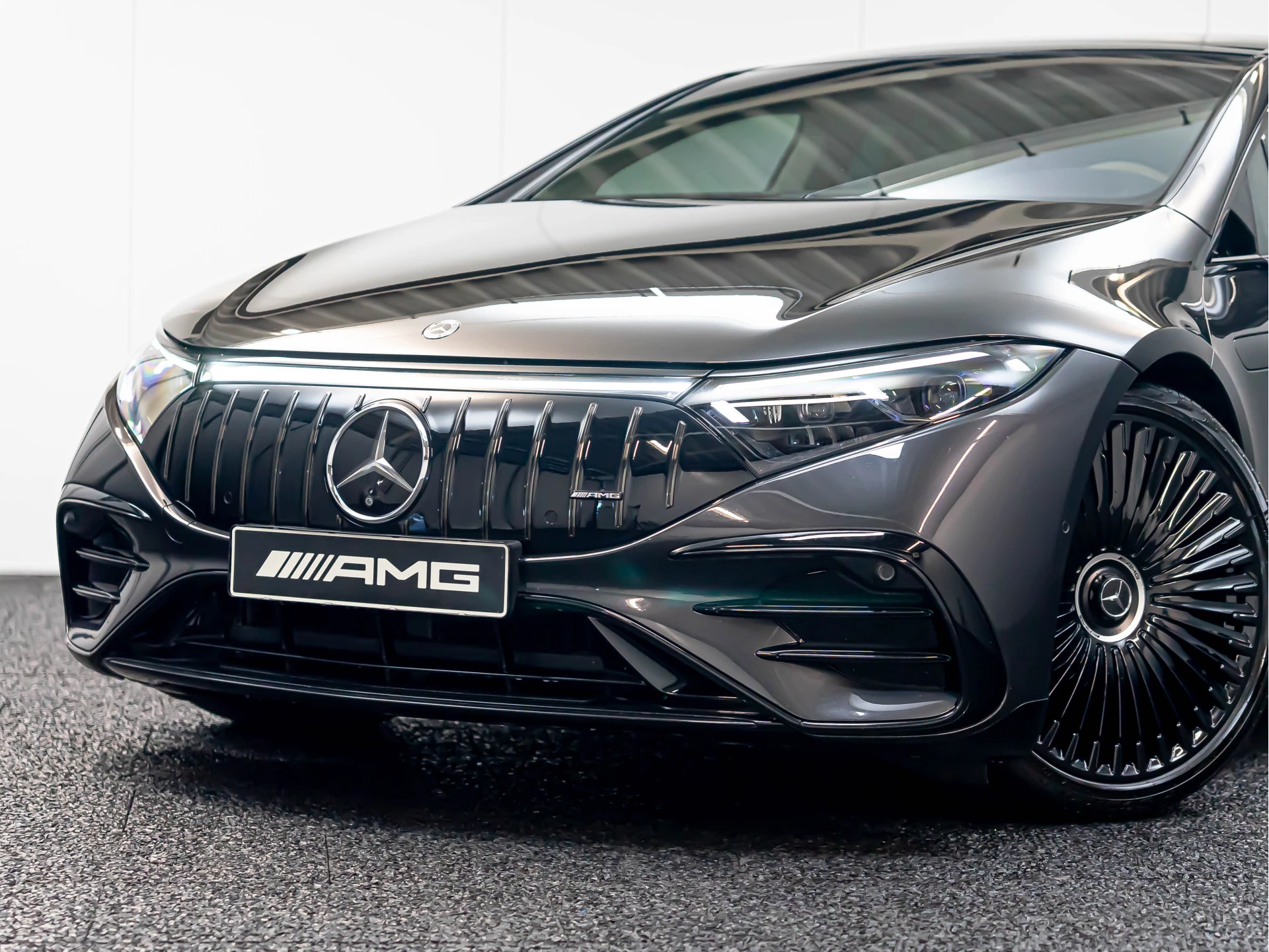 Hoofdafbeelding Mercedes-Benz EQS