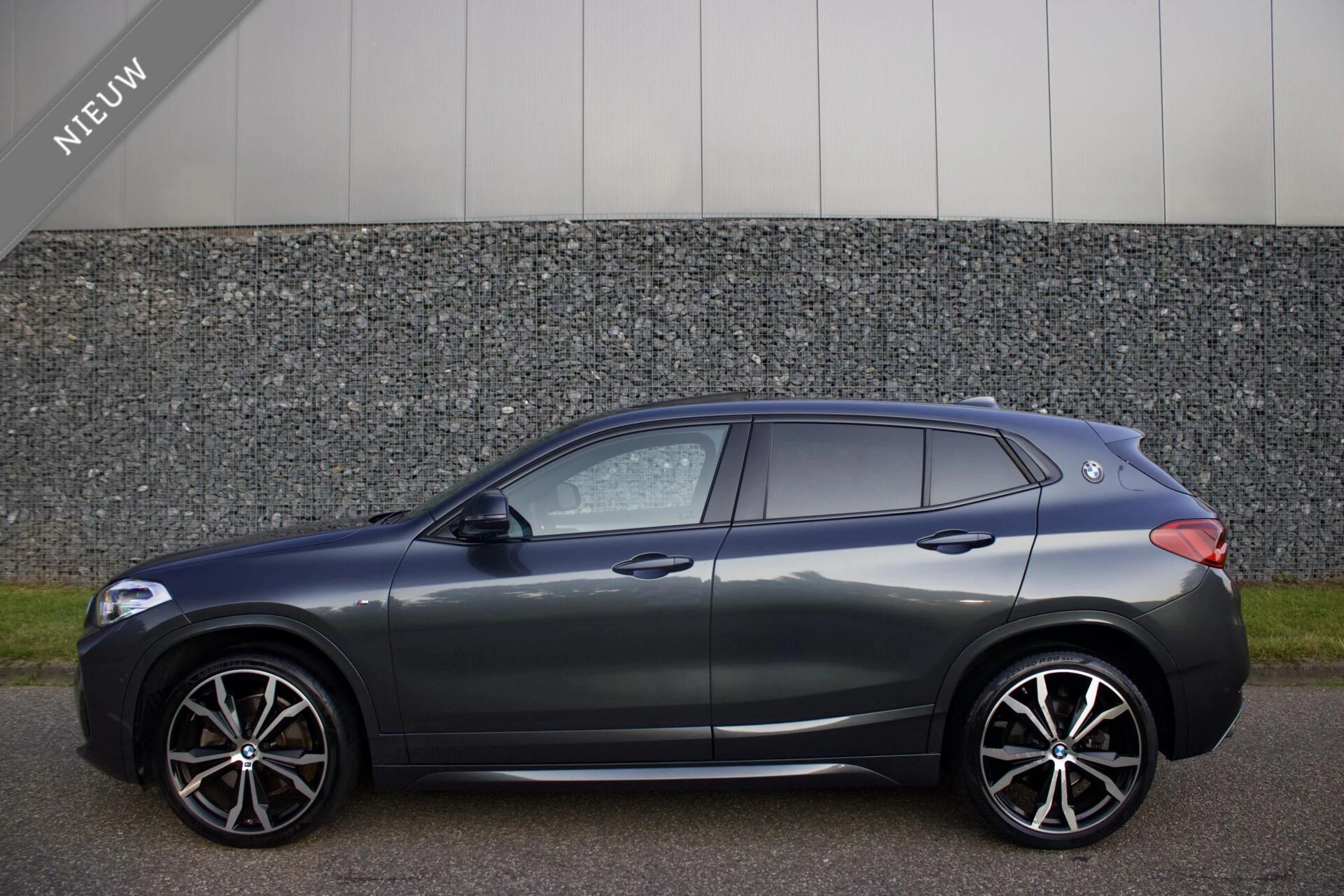 Hoofdafbeelding BMW X2