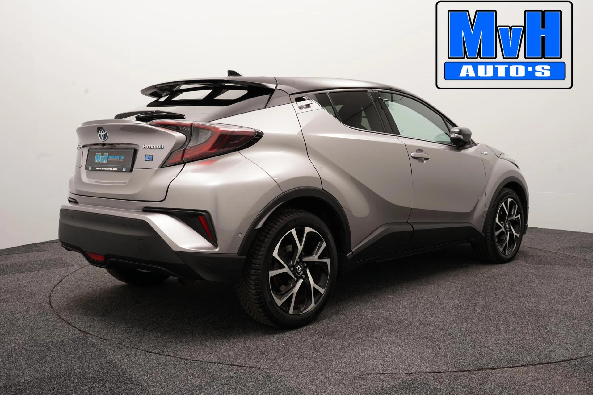 Hoofdafbeelding Toyota C-HR