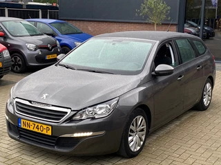 Hoofdafbeelding Peugeot 308 Peugeot 308 SW 1.6 BlueHDI Blue Lease NIEUWSTAAT NAVI CRUISE CLIMA LED TREKHAAK