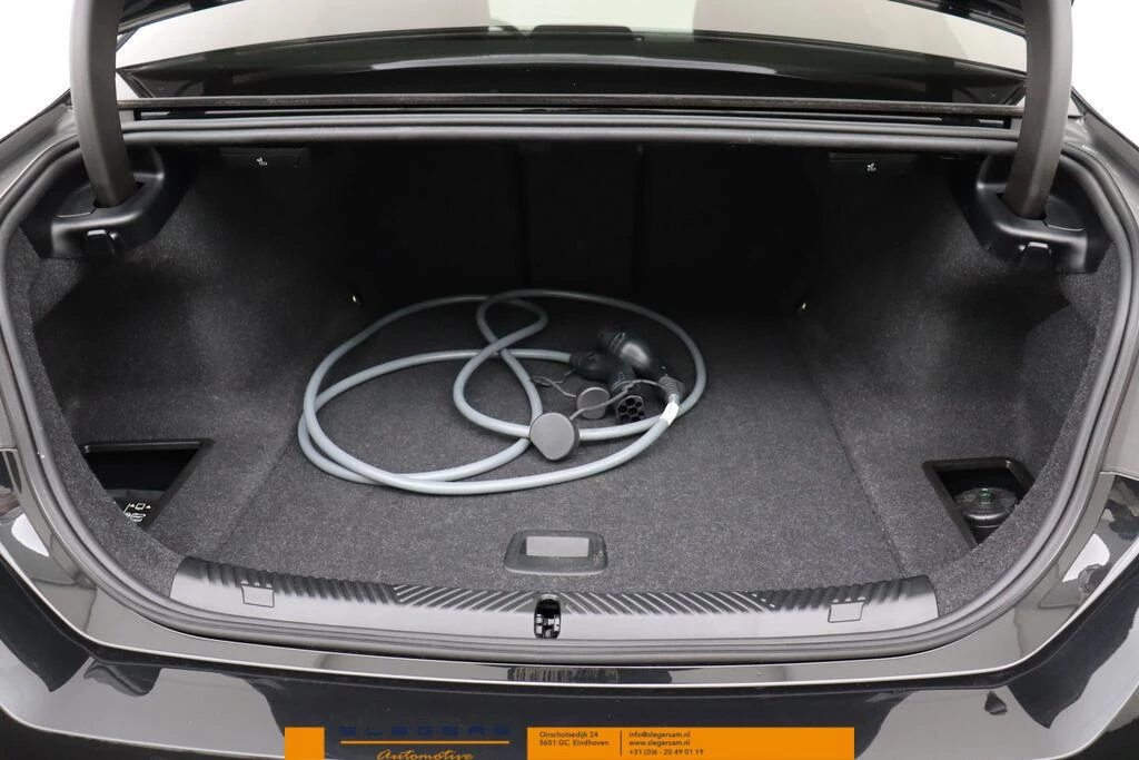 Hoofdafbeelding BMW i5