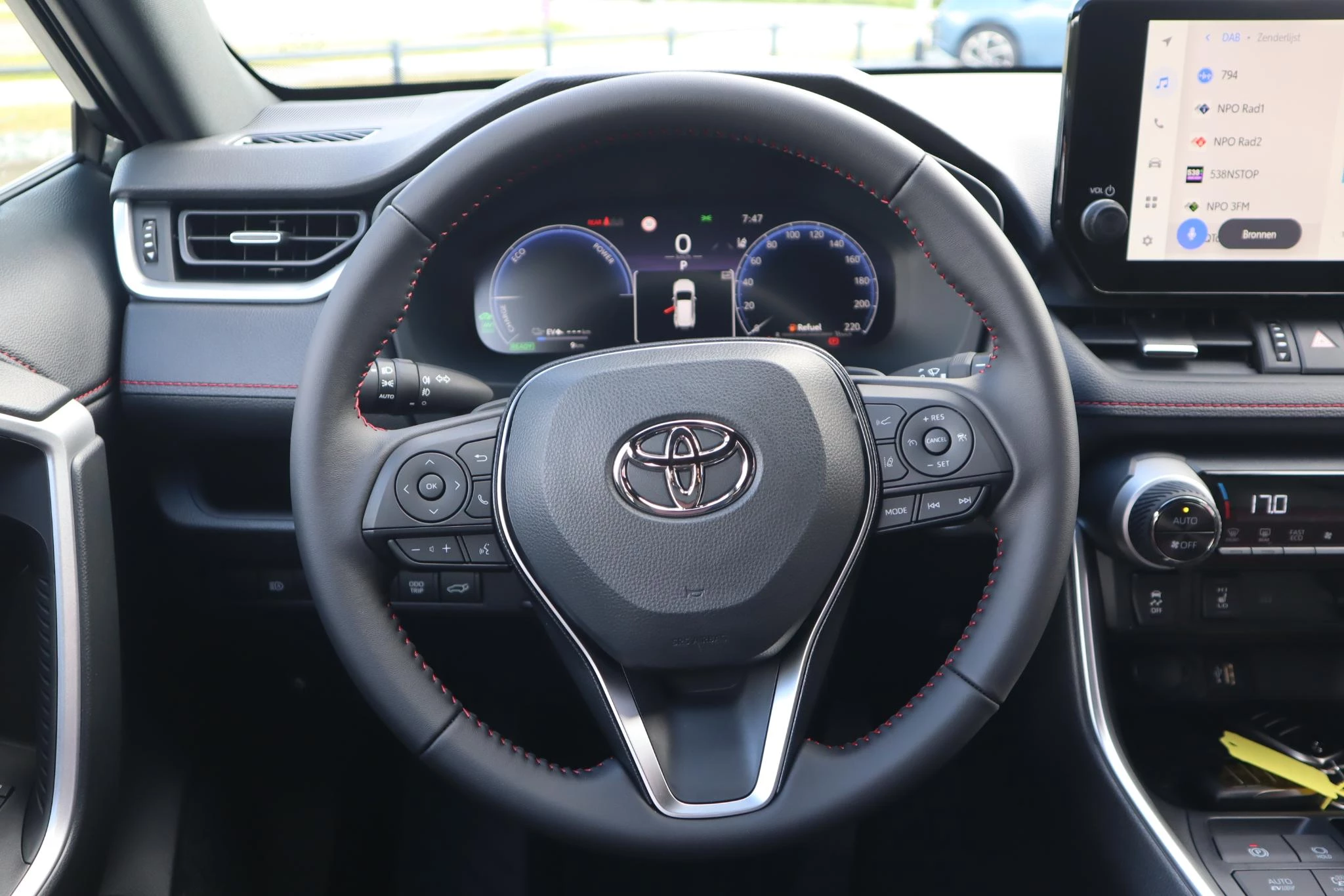 Hoofdafbeelding Toyota RAV4