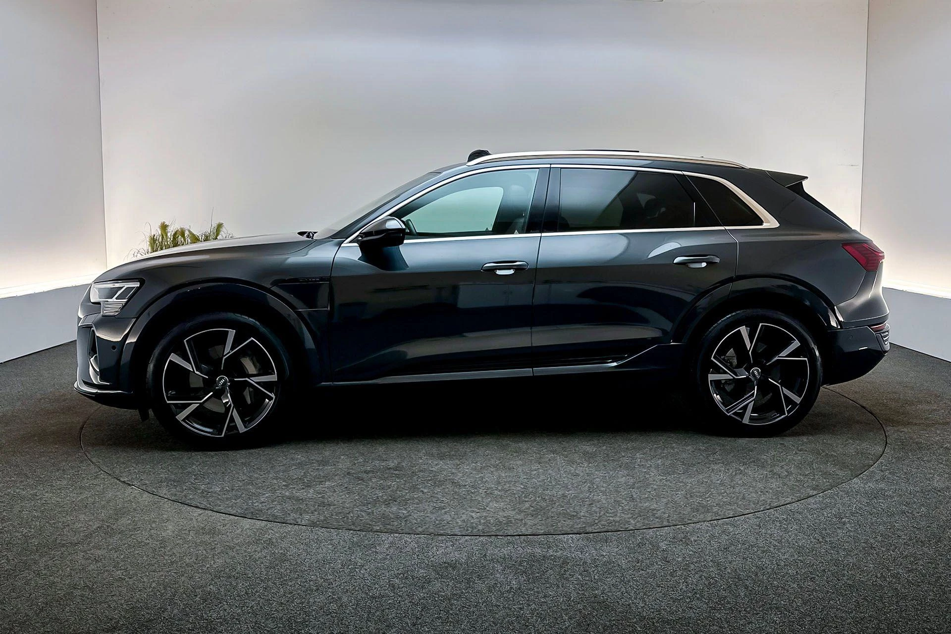 Hoofdafbeelding Audi Q8 e-tron