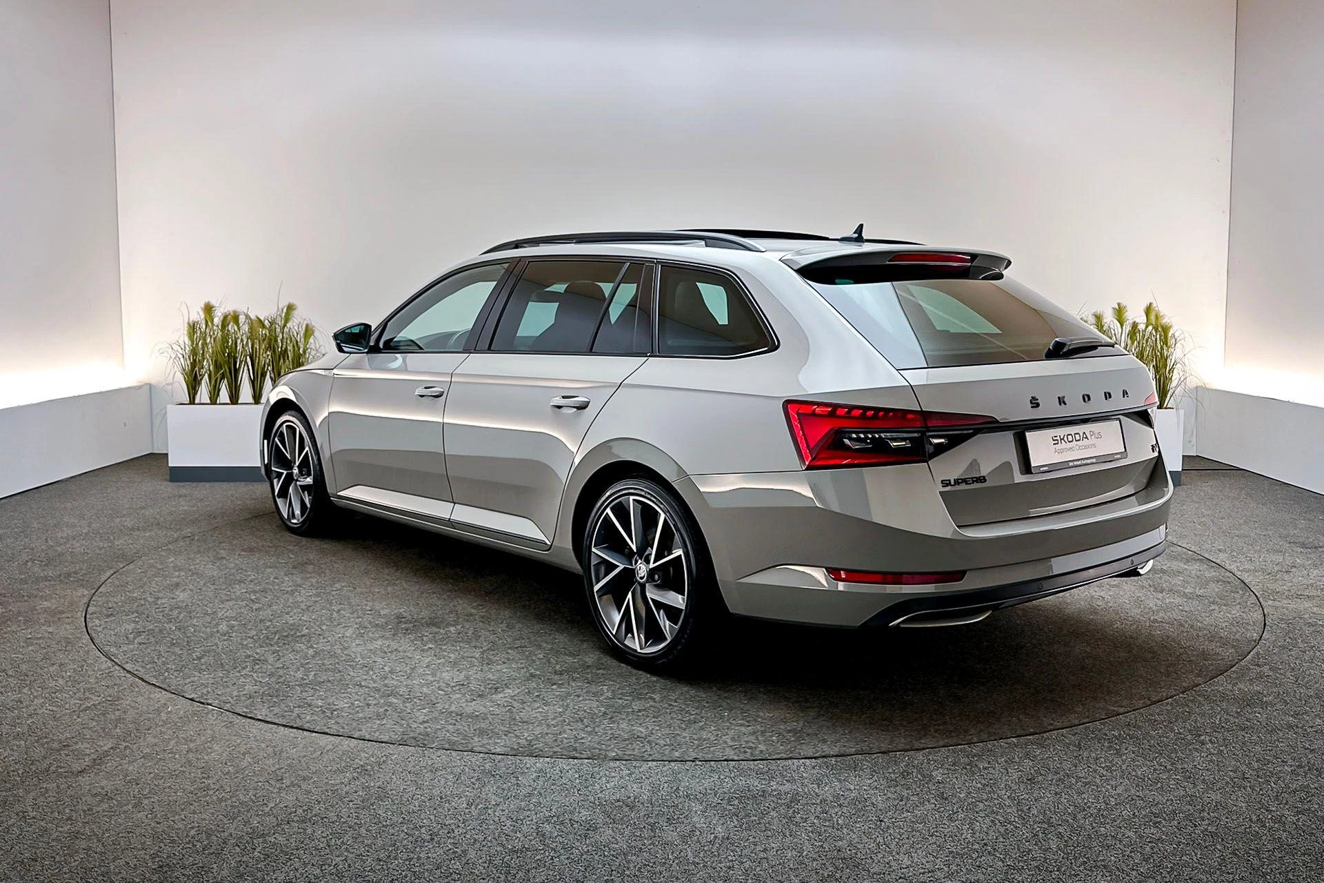 Hoofdafbeelding Škoda Superb