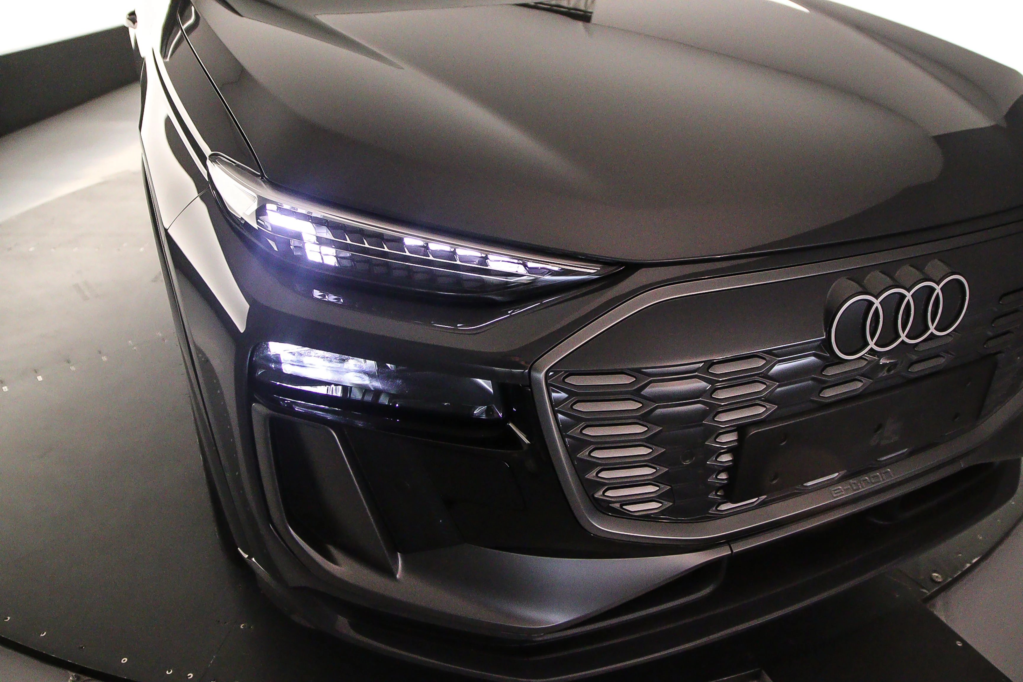 Hoofdafbeelding Audi Q6 e-tron