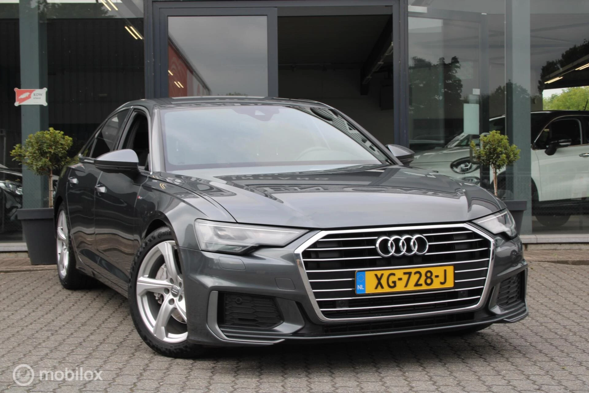 Hoofdafbeelding Audi A6