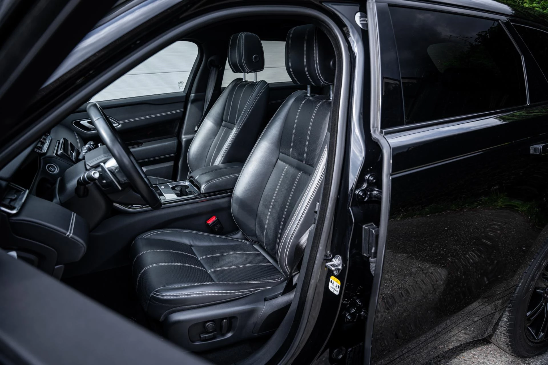 Hoofdafbeelding Land Rover Range Rover Velar