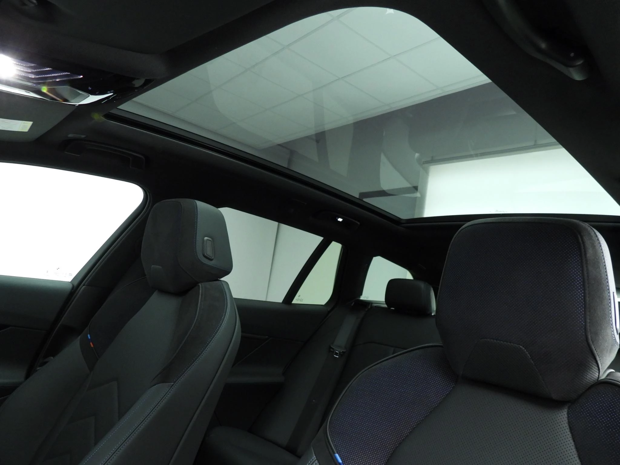 Hoofdafbeelding BMW i5