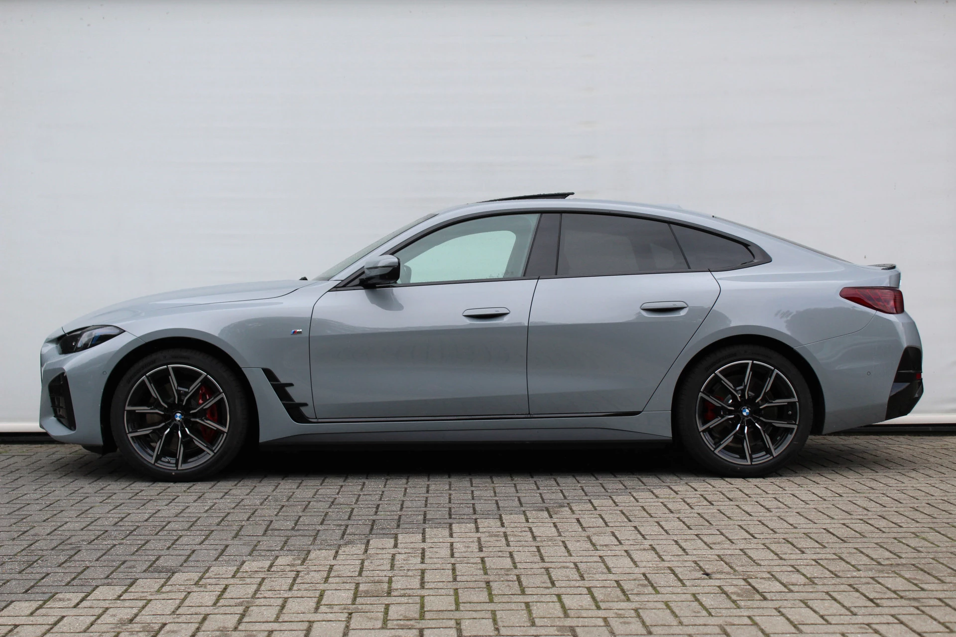 Hoofdafbeelding BMW i4
