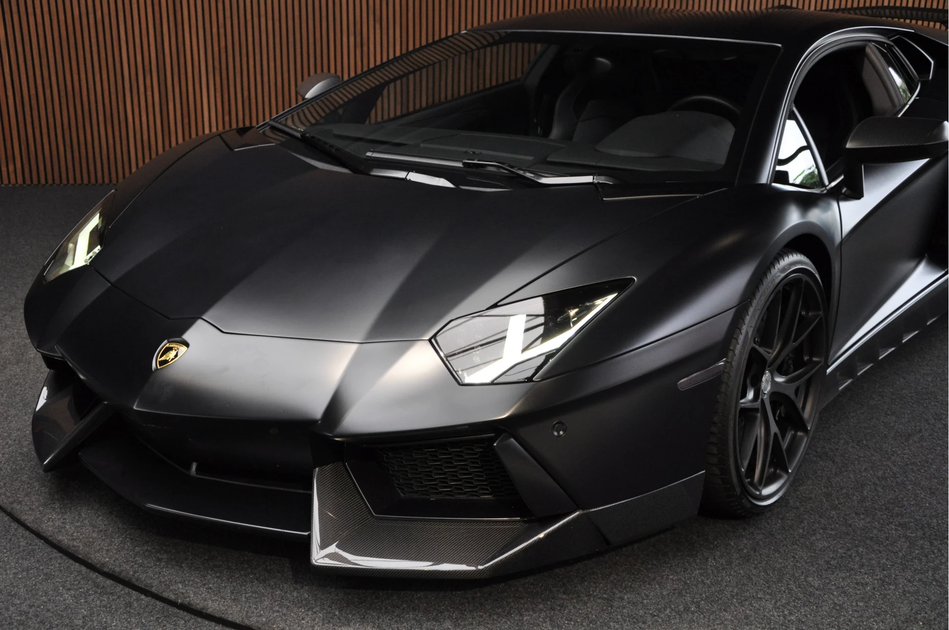 Hoofdafbeelding Lamborghini Aventador