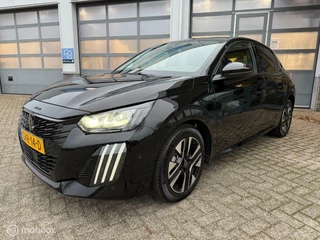 PEUGEOT 208 100 PK ALLURE DRAADLOZE CARPLAY RIJKLAAR PRIJS