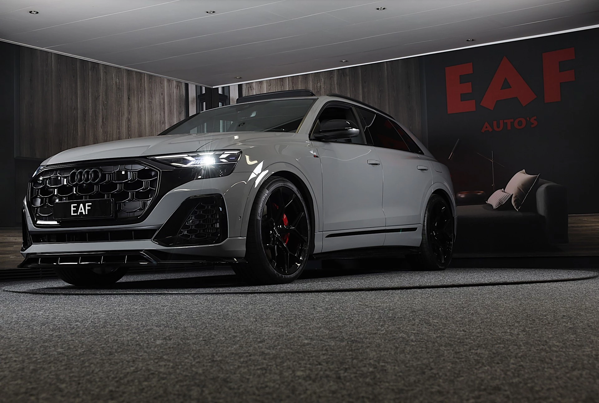 Hoofdafbeelding Audi Q8