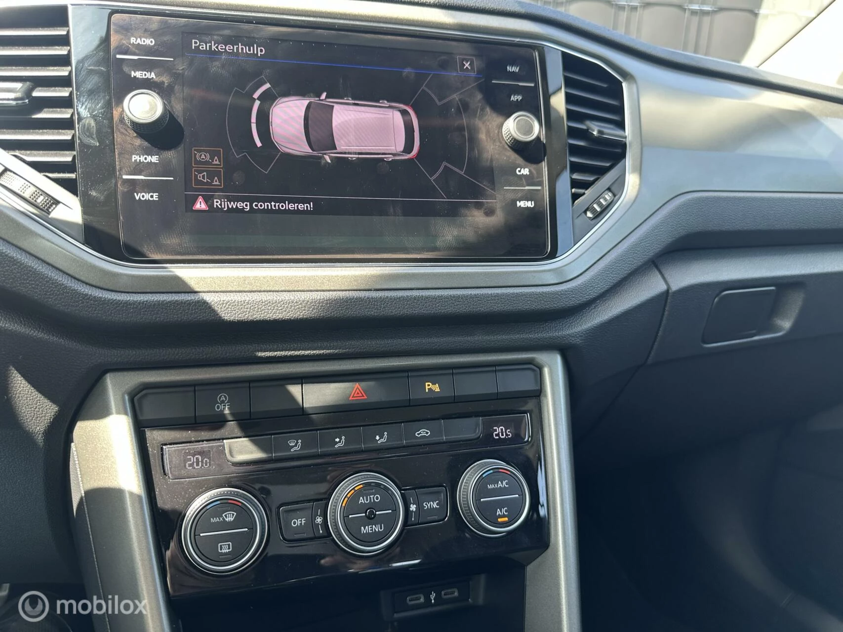 Hoofdafbeelding Volkswagen T-Roc
