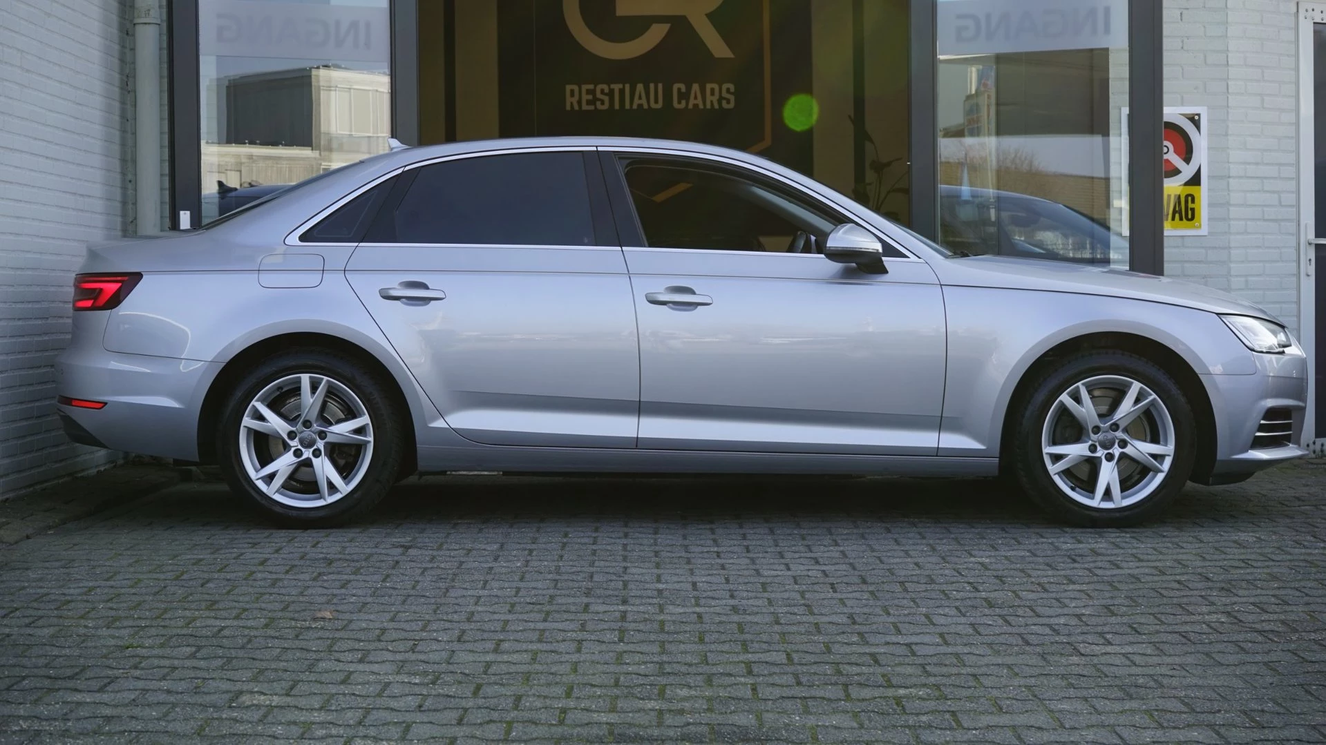 Hoofdafbeelding Audi A4