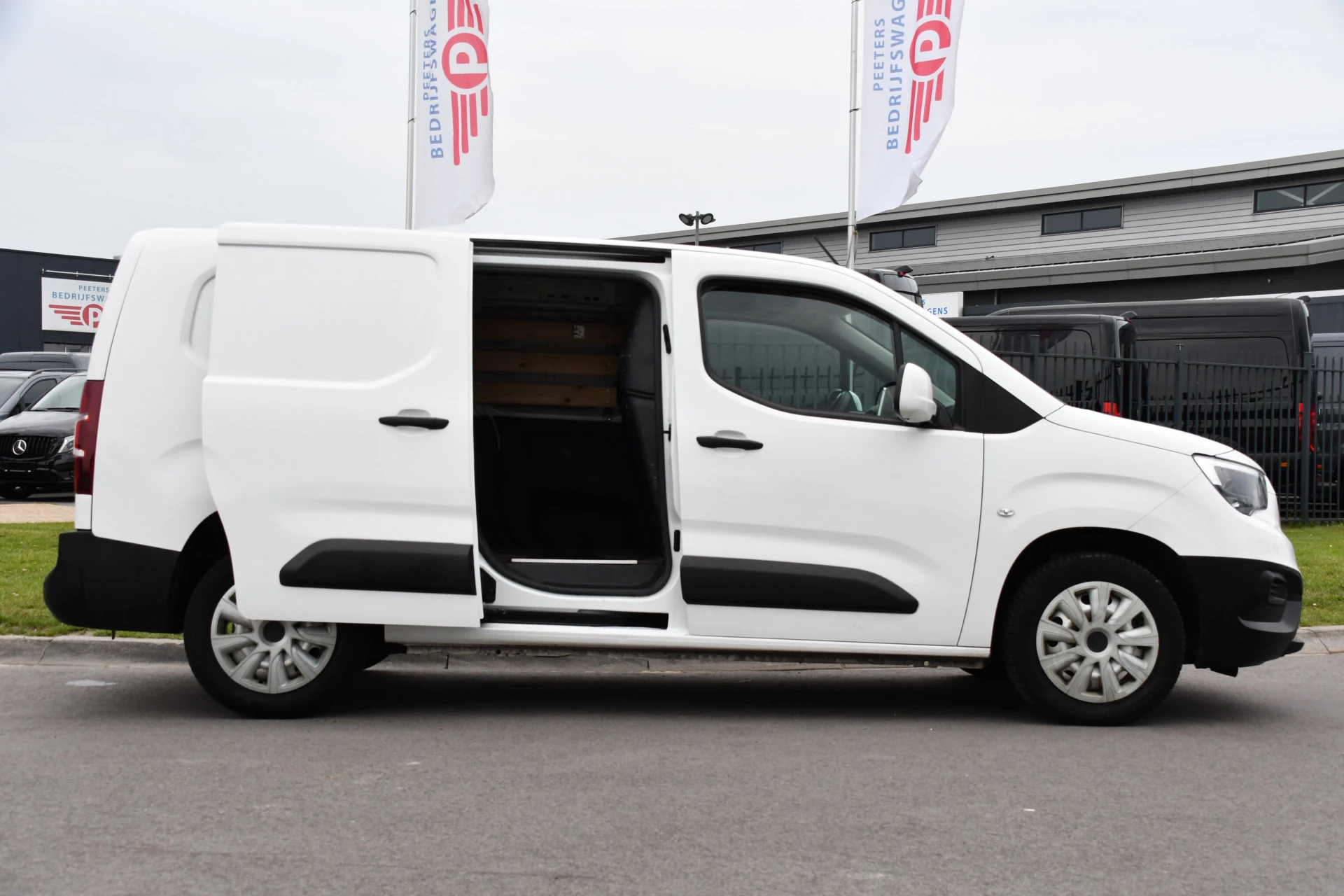 Hoofdafbeelding Opel Combo
