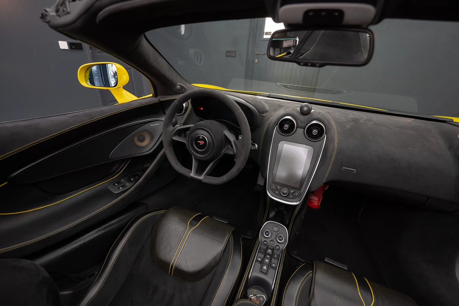 Hoofdafbeelding McLaren 570S