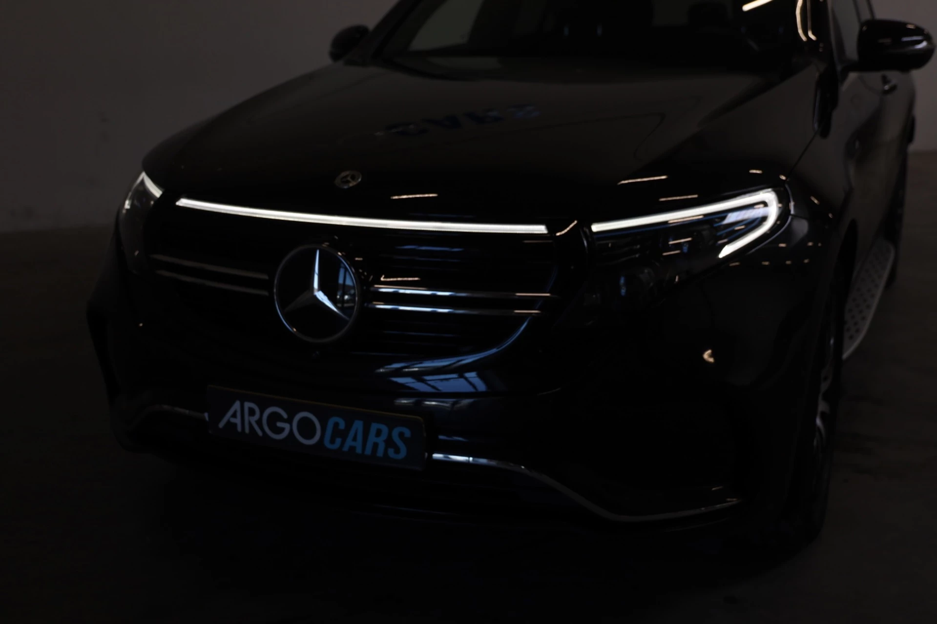 Hoofdafbeelding Mercedes-Benz EQC