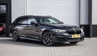 BMW 5-serie Touring 530e M Sport / Apple Carplay / LED / PHEV / Trekhaak / Stoel Verwarming