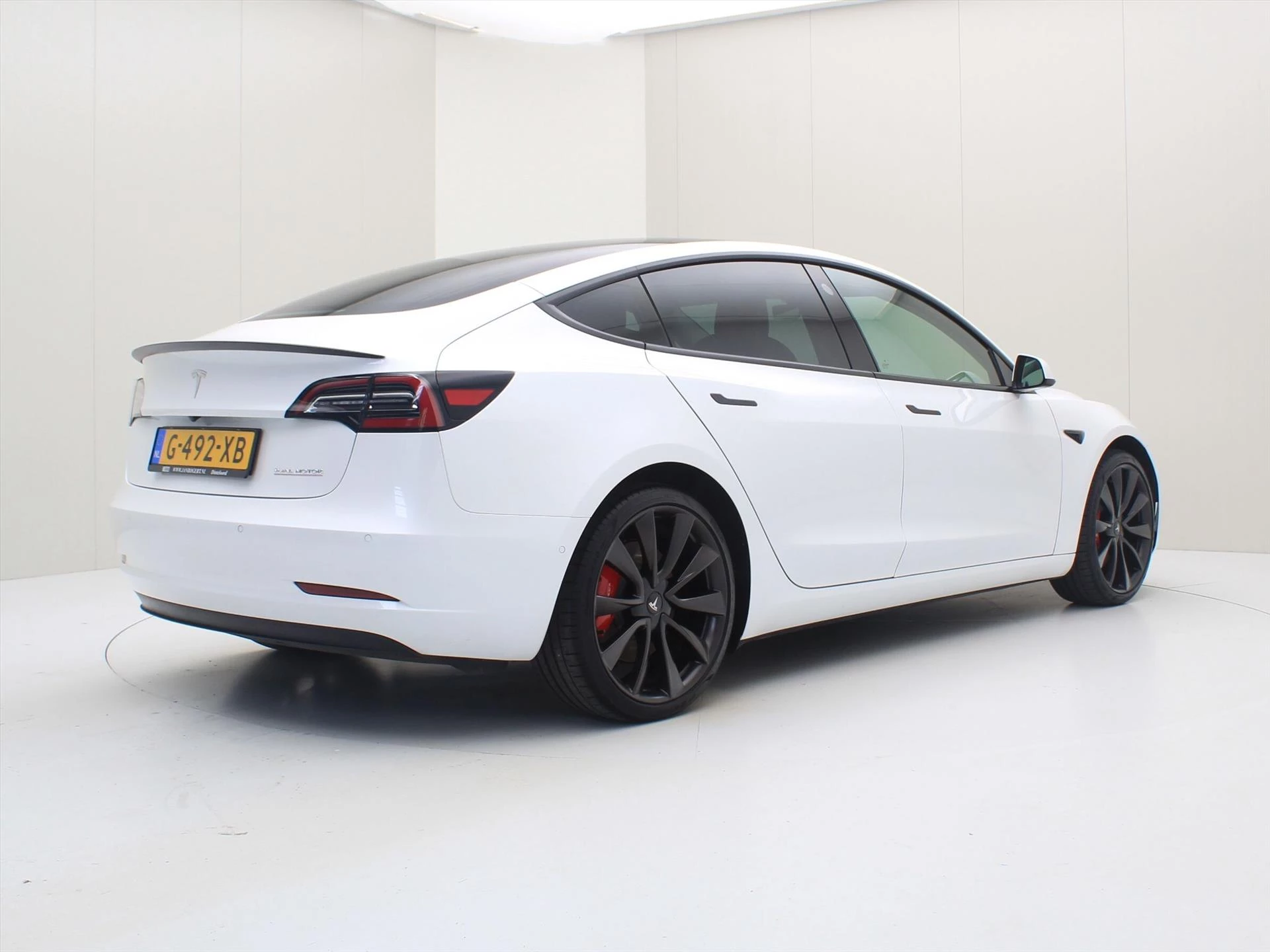 Hoofdafbeelding Tesla Model 3