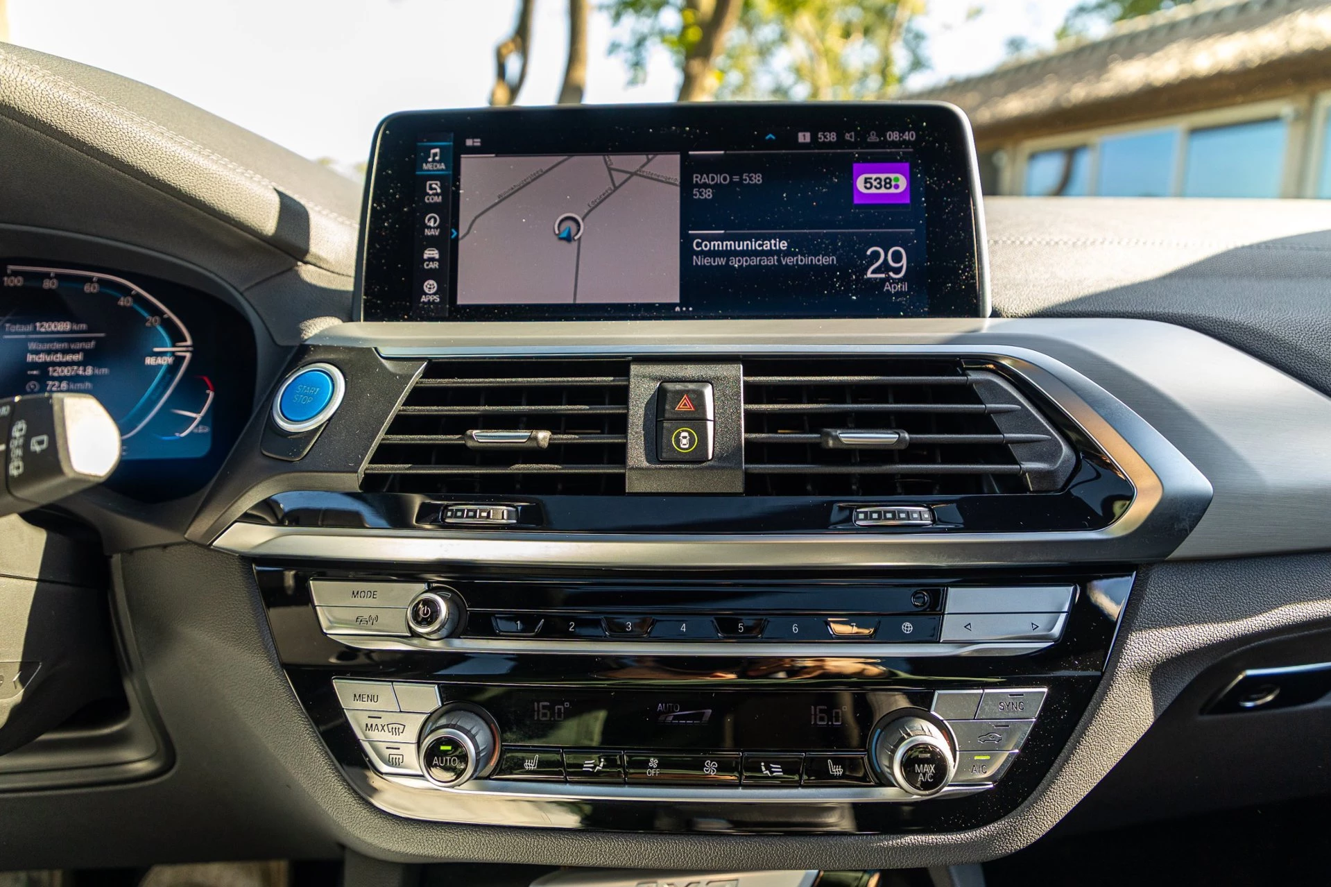 Hoofdafbeelding BMW iX3