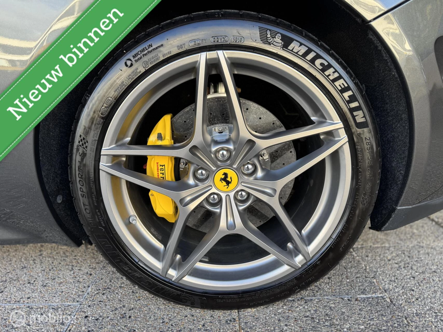 Hoofdafbeelding Ferrari California