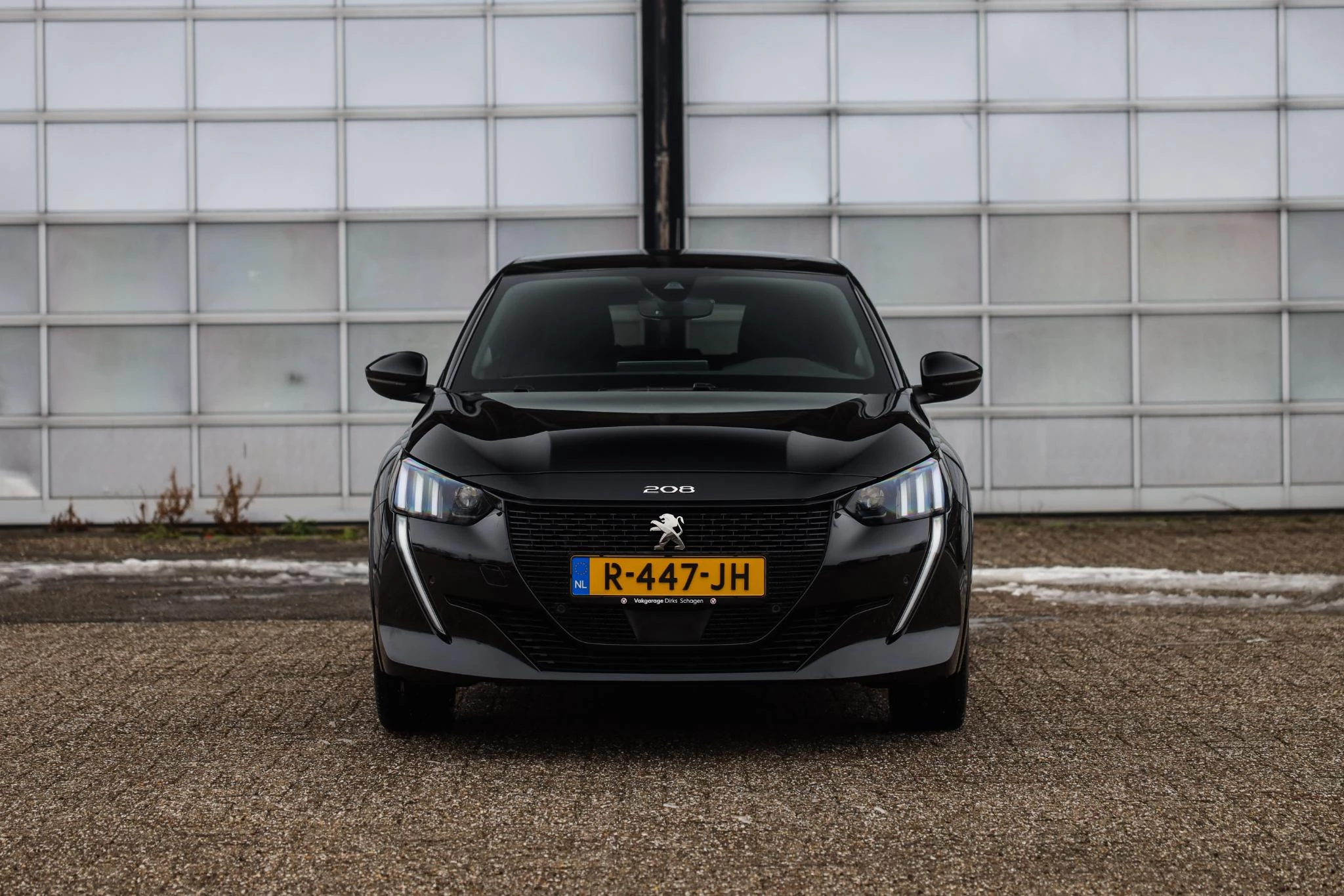 Hoofdafbeelding Peugeot e-208