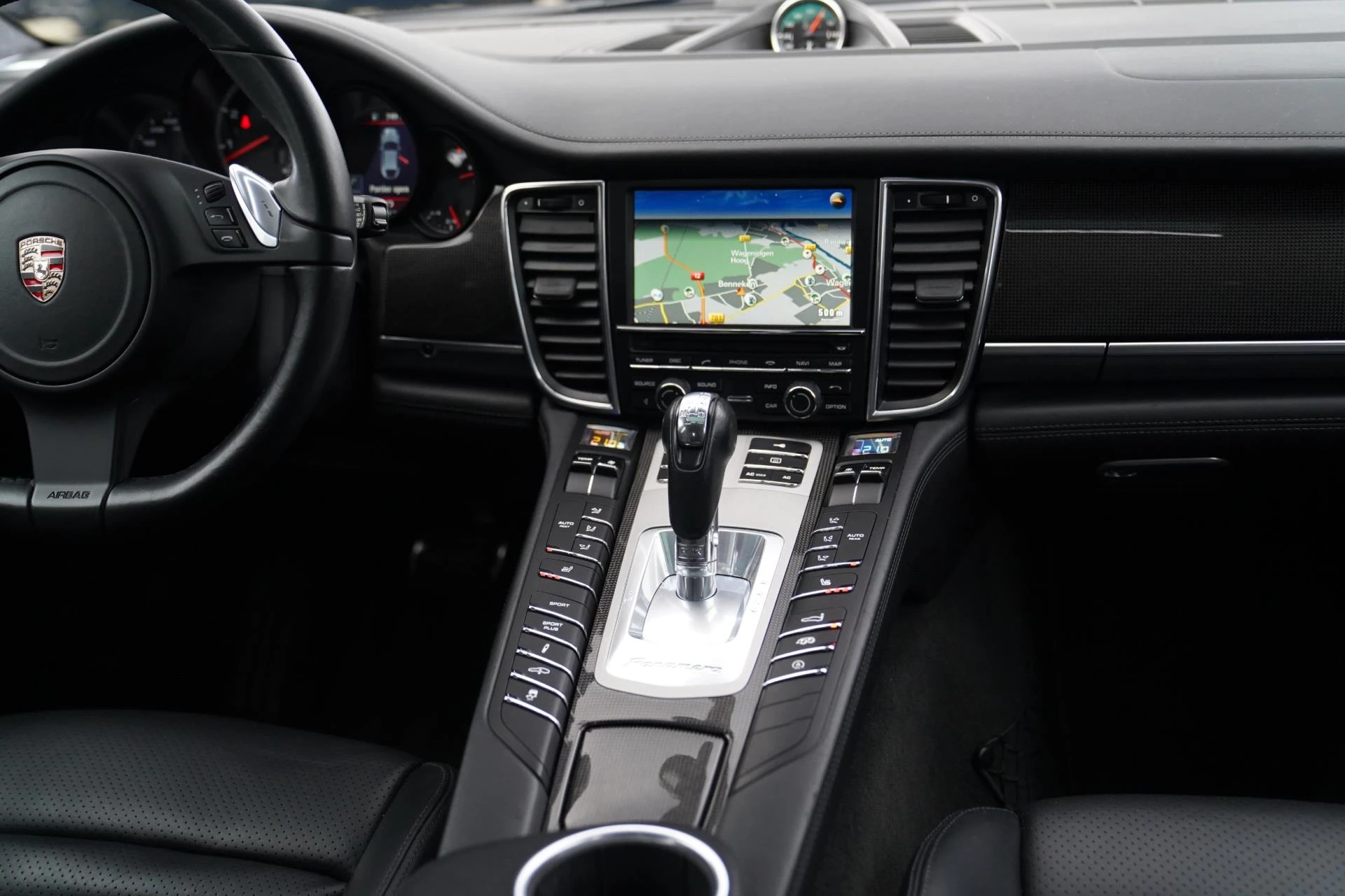 Hoofdafbeelding Porsche Panamera