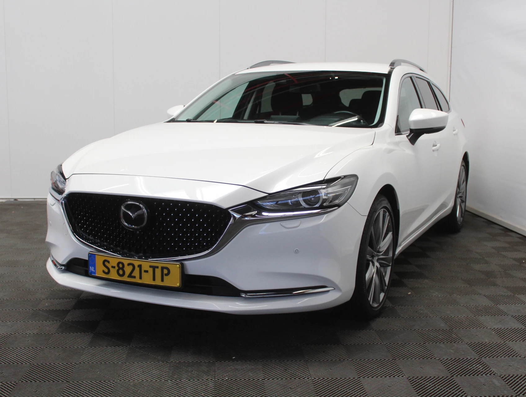 Hoofdafbeelding Mazda 6