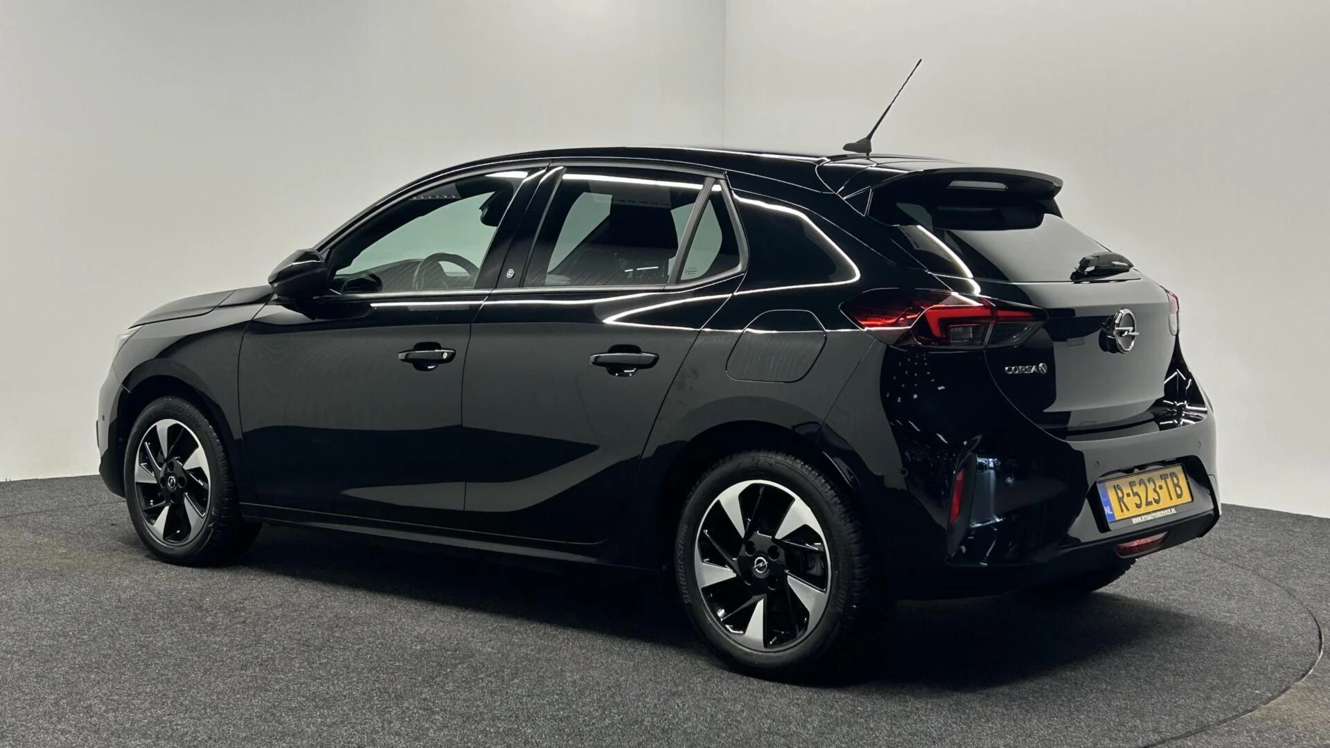 Hoofdafbeelding Opel Corsa-e