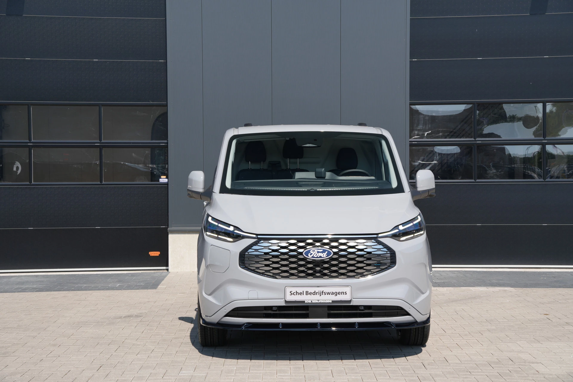 Ford E-Transit Custom