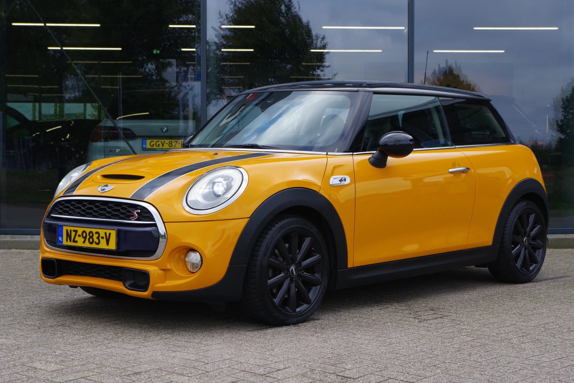 Hoofdafbeelding MINI Cooper S