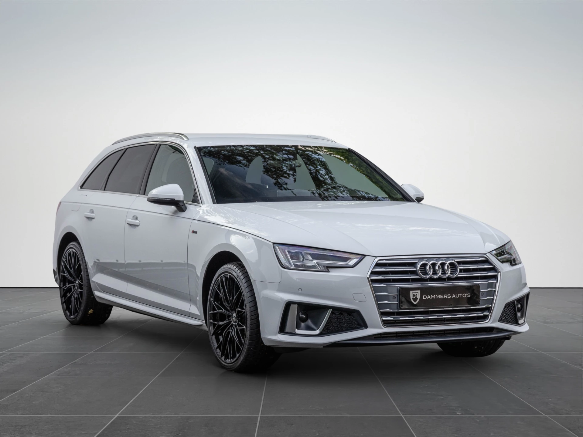 Hoofdafbeelding Audi A4