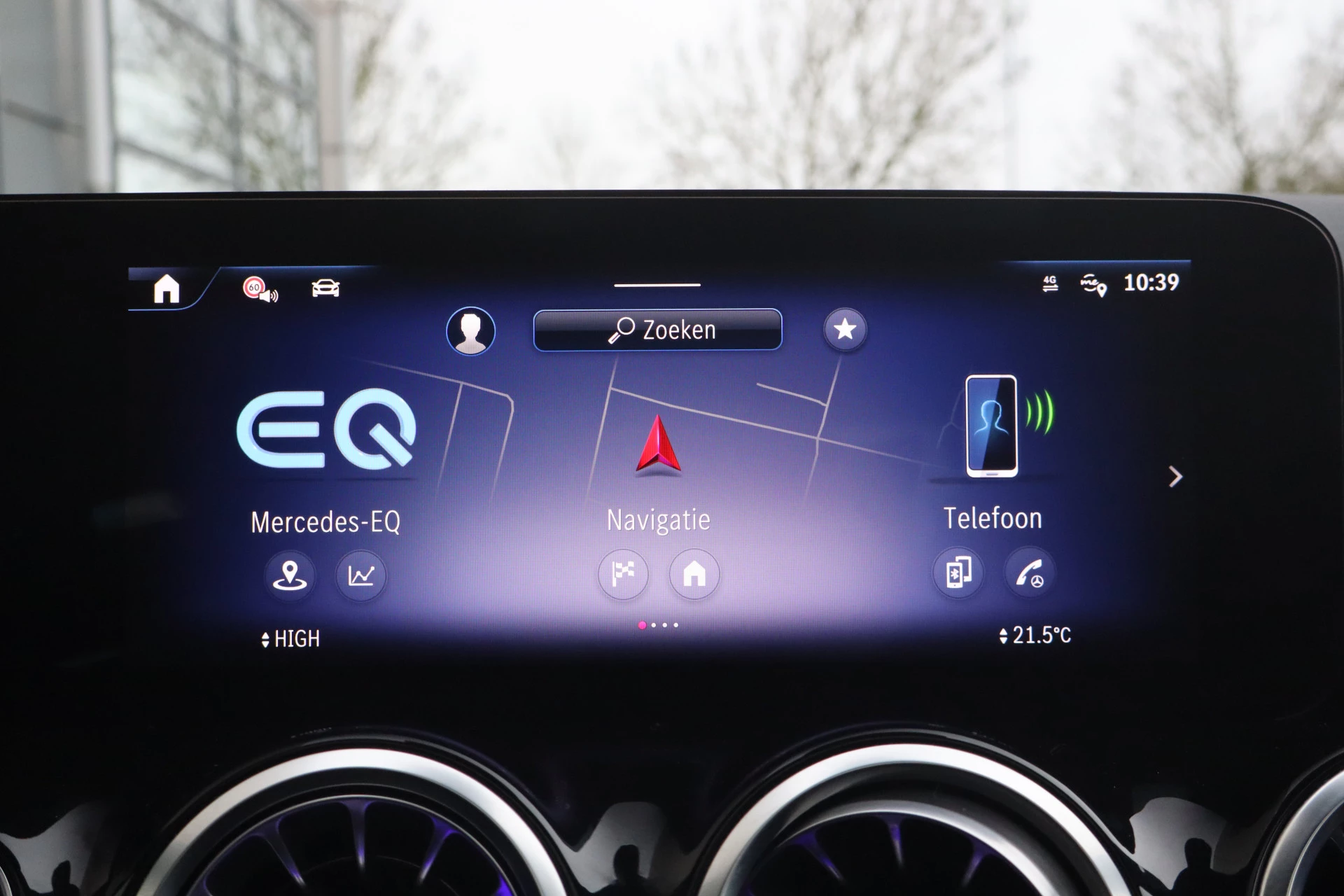 Hoofdafbeelding Mercedes-Benz EQA