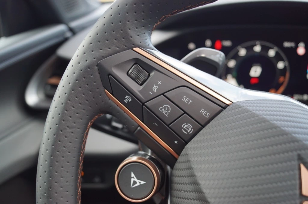 Hoofdafbeelding CUPRA Terramar
